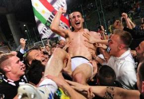 chiellini_tifosiR400_thumb290x200.jpg