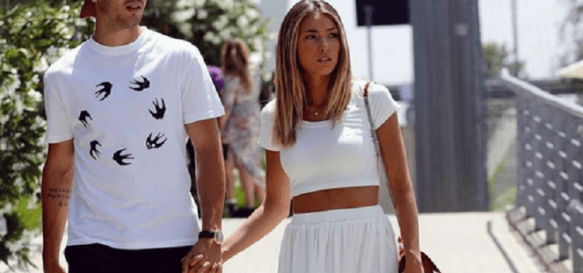 Alice Campello è incinta Foto Alvaro Morata bacia il pancino sui