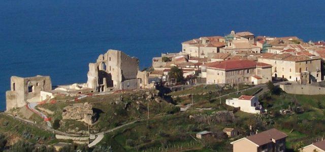 Fiumefreddo Bruzio Bova E Rocca Imperiale Borgo Dei Borghi La Calabria