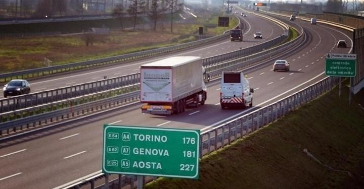 Autostrada_alto_lapresse