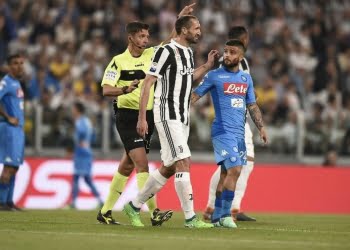 Chiellini_Insigne_Juventus_Napoli_lapresse_2018