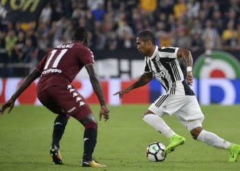 Douglas_Costa_Niang_Juventus_Torino_lapresse_2017