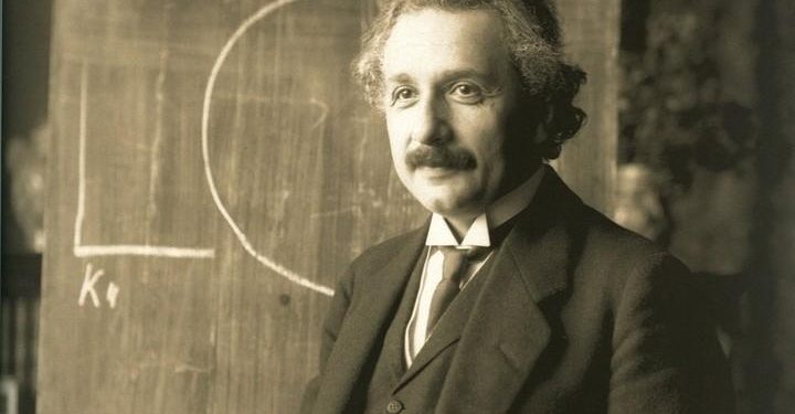 albert_einstein_fisica_scienza_relativita_1921_wikipedia