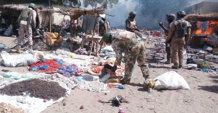 attentato_boko_haram_nigeria_terrorismo_bomba_moschea_mercato_lapresse_2017