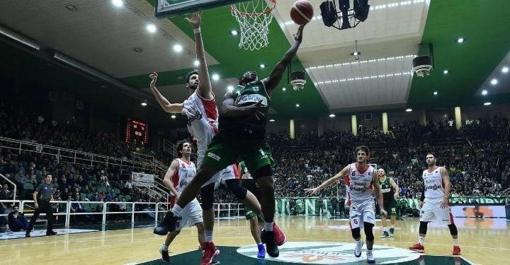 avellino_reggioemilia_paladelmauro_basket_lapresse_2016