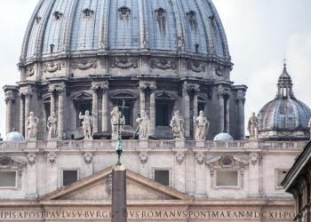 chiesa_sanpietro_zoom_lapresse_2017