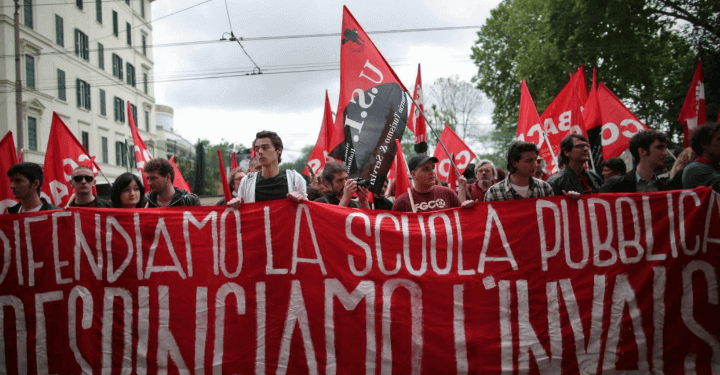 scuola_protesta_invalsi_lapresse_2015