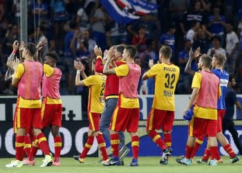 Benevento_applausi_curva_Genoa_lapresse_2017