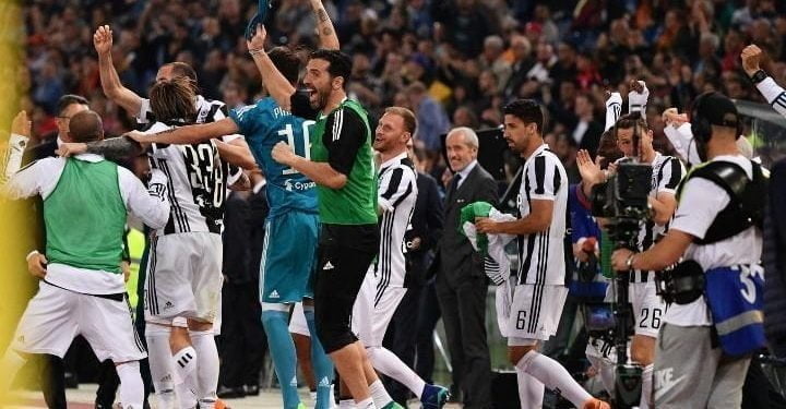 Buffon_Khedira_Juventus_scudetto_lapresse_2018