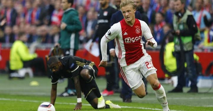 Dolberg_Ajax_Lione_dribbling_lapresse_2017