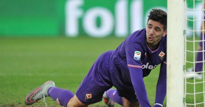 Giovanni_Simeone_Fiorentina_ginocchio_lapresse_2017