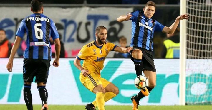 Higuain_Caldara_Juventus_Atalanta_lapresse_2018