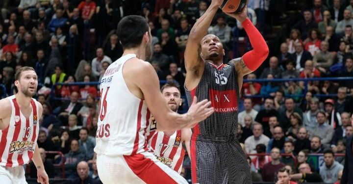 Jerrells_Olimpia_Olympiacos_Eurolega_lapresse_2017