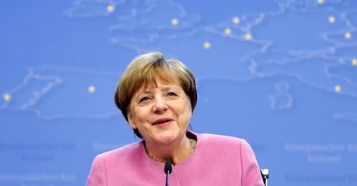 Merkel_Europa_Lapresse