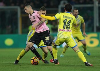 Nestorovski_Brugman_Palermo_Pescara_lapresse_2017