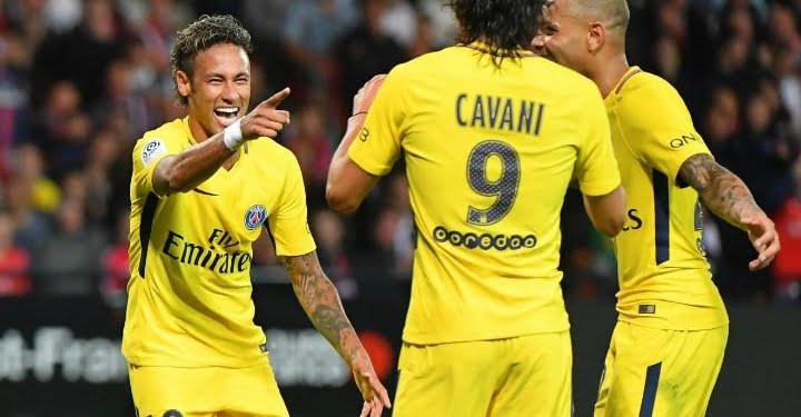 Neymar_Cavani_Psg_giallo_lapresse_2017