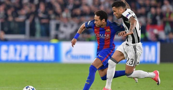 Neymar_DaniAlves_JuveBarcellona_lapresse_2017