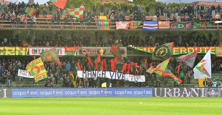 Ternana_curva_lapresse_2017