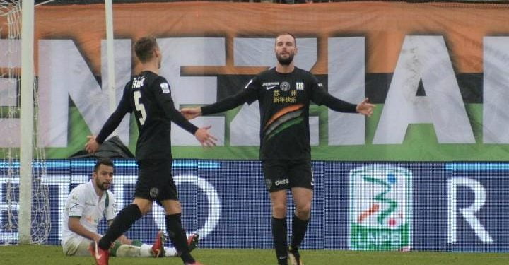 Zigoni_Stulac_Venezia_gol_lapresse_2018