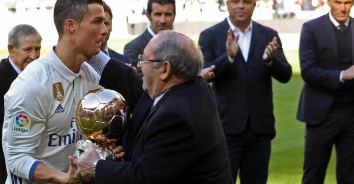 cristiano_ronaldo_pallone_oro_lapresse