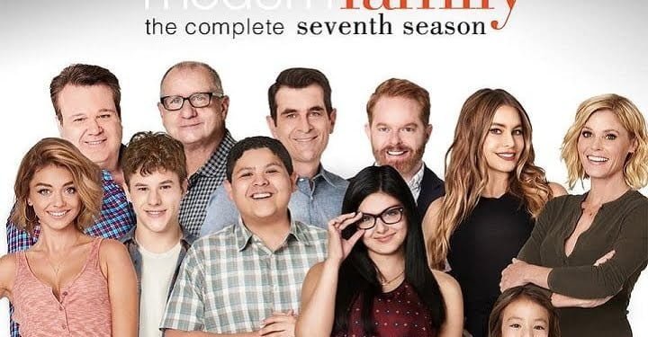 modernfamily_01_facebook_2017