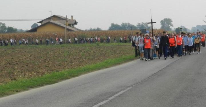 pellegrinaggio_trivolzio_milano_san_riccardo_pampuri_croce_facebook_2017