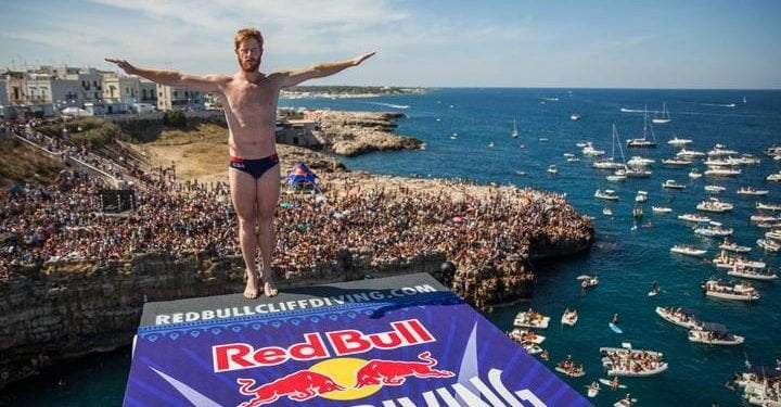 redbull_cliff_diving_2018