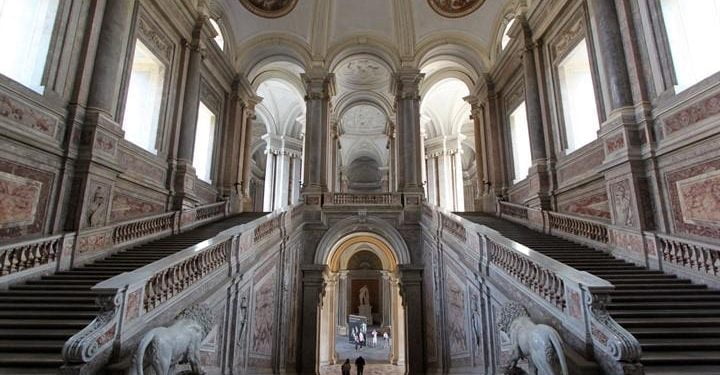 reggia_di_caserta_wikipedia