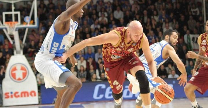 sassari_venezia_peric_basket_lapresse_2016