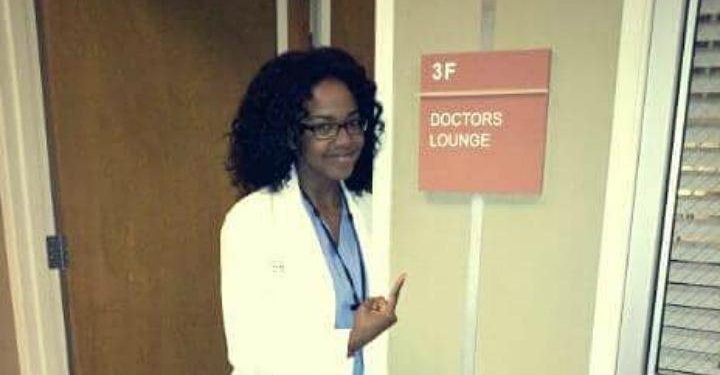 stephanie_edwards_grey_anatomy_jerrika_hinton_facebook_2017