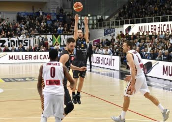 trento_canestro_basket_forray_lapresse_2017