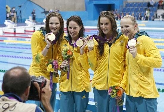 Australia_4x100