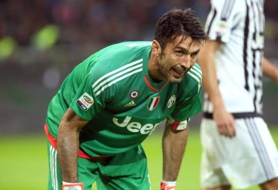 Buffon_verde_2016