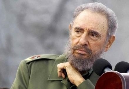 Castro_Fidel_PensierosoR439