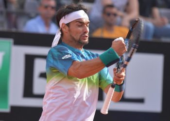 Fognini_pugno