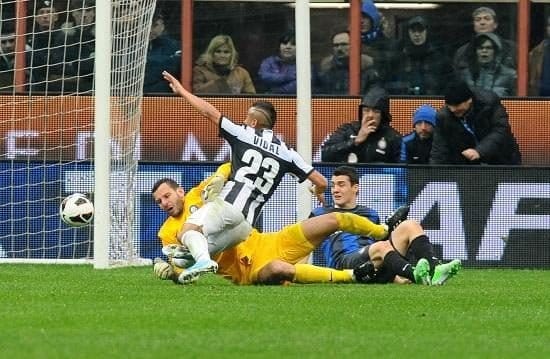 Handanovic_Vidal