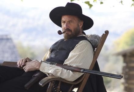 KEVIN-COSTNER-HATFIELDs-mccoys