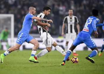 Khedira_Hamsik-Juventus_Napoli_lapresse_2017