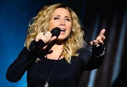 Lara_Fabian