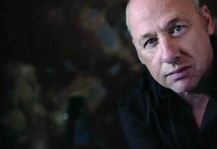 Mark-Knopfler_nuova_R439