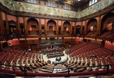 Montecitorio_governo_aula