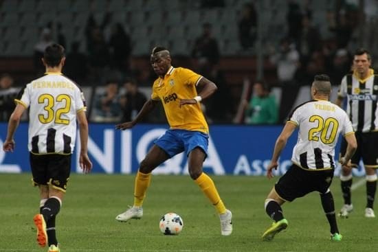 Pogba_giallo