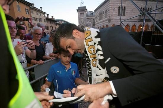 Stramaccioni_autografi