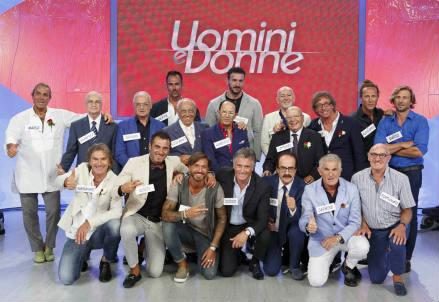 UominieDonne_trono_over_uomini