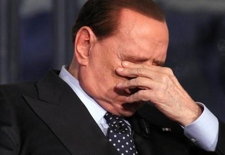 berlusconi_manoocchiR439