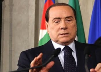 berlusconi_podio_tesoR439