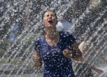 caldo_fontana_acqua_r439