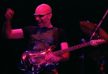 joe_satriani