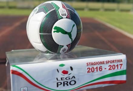 legapro_pallone_1617