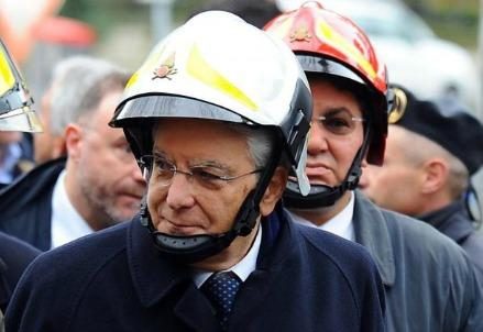 mattarella_casco1R439